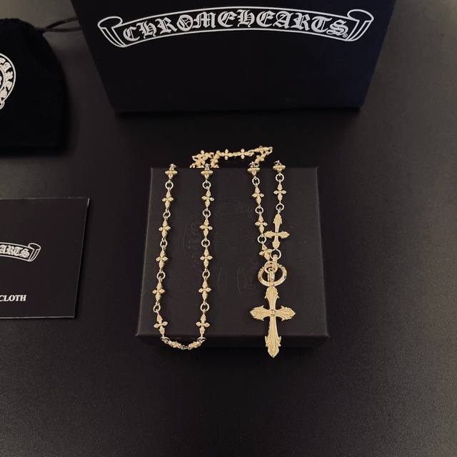 This is so cool! The latest Chrome Hearts necklace is amazing! We won't release