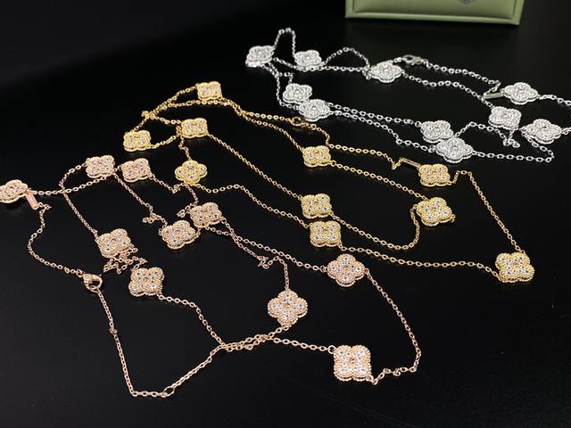 Vca Van Cleef & Arpels full-diamond four-leaf clover ten-flower sweater chain, s