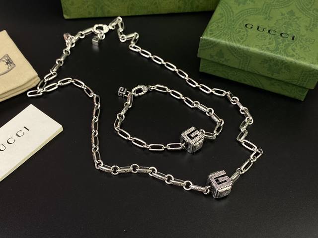 Necklace/Bracelet Gucci Handmade Chain Cube G Letter Necklace Wholesale Ddd
