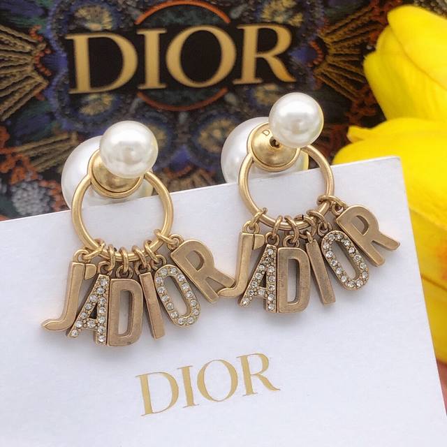 Item No. Ded0121 Dior Absolutely Hot Selling Size Pearl Antique Bronze CD Earrin