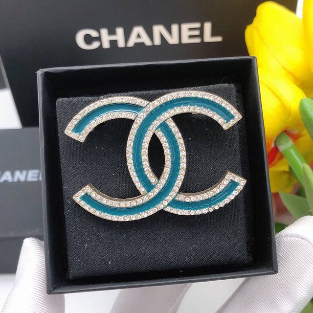 Item No. Xxz0179 Green Item No. Xxz0180 Red Ch*Nel Latest Droplet Brooch, Consis