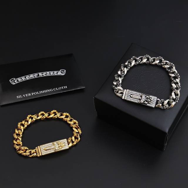 So cool! The latest Chrome Hearts necklace! A must-have! Factory direct sales! 1