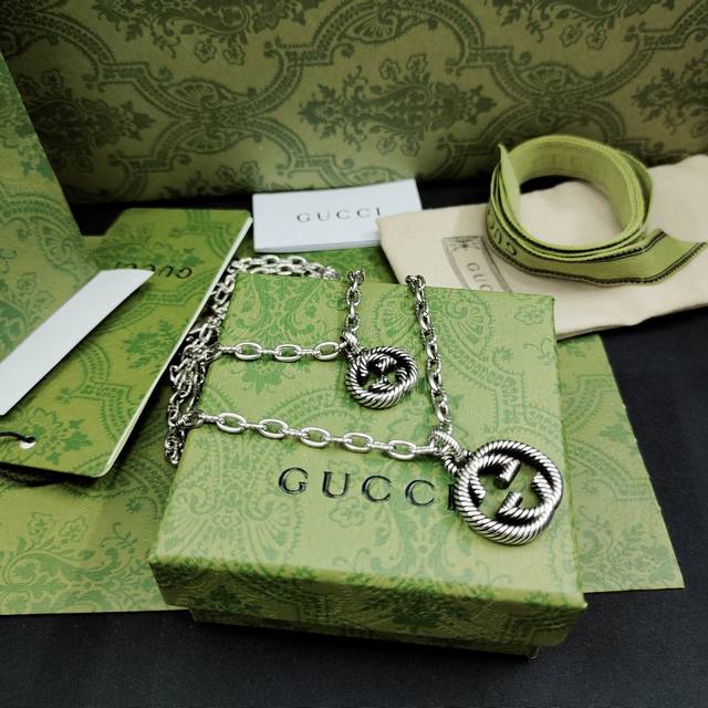 Gucci Landing Twist Couple Style Ddd