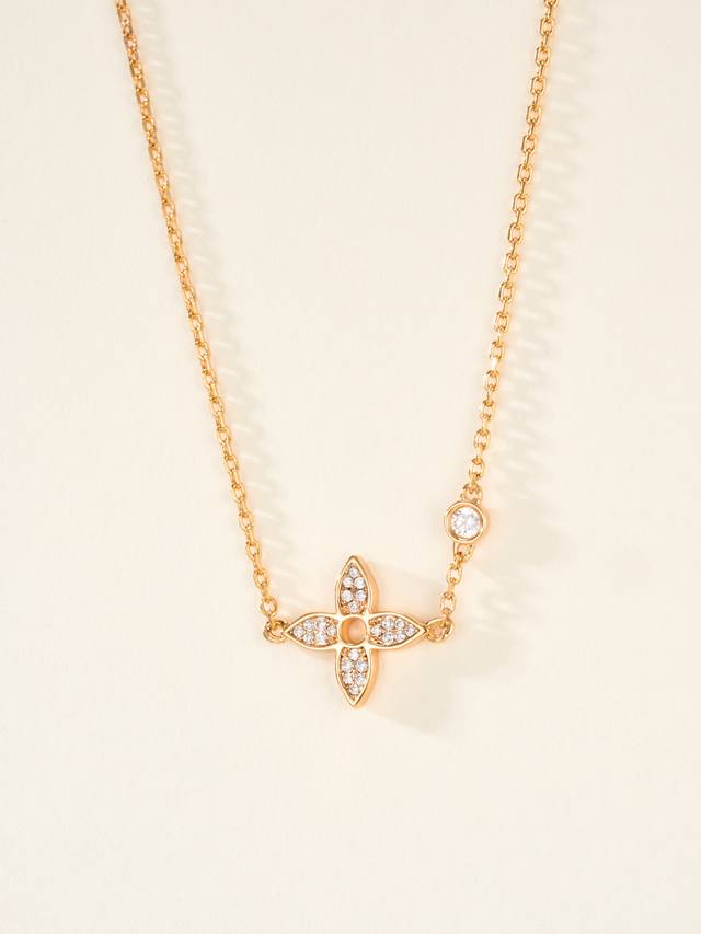 Blossom series new necklace continues the brand's iconic Monogram four-pointed s