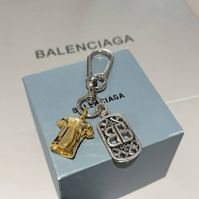 New Arrival Balenciaga Bag Charm Keychain Balenciaga's latest bag charm keychain