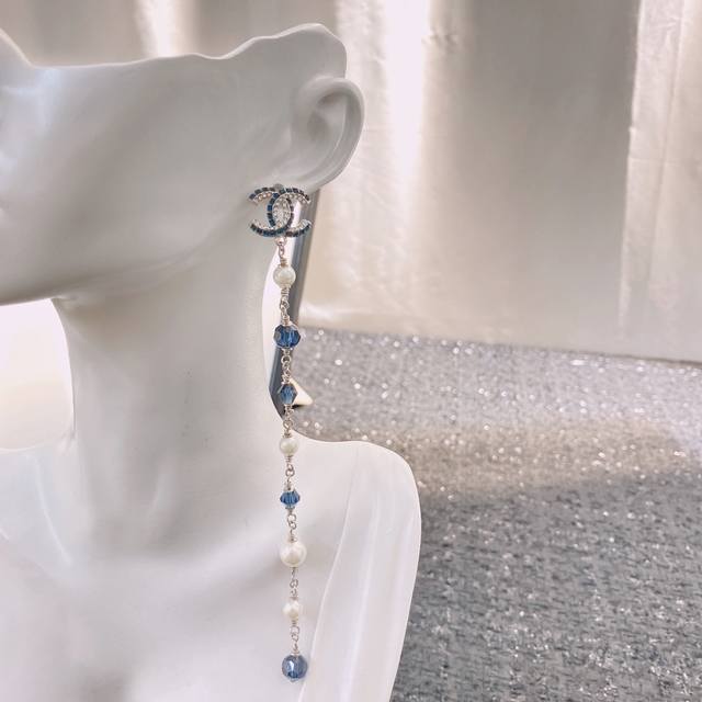 Code Ge061 Chanel classic best-selling earrings Chanel earrings, a must-have for