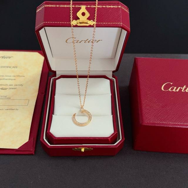 Cartier Diamond-Set Nail Necklace, High-End Custom Version. Diamond setting craf