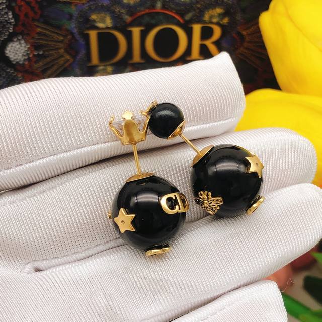 Item No. Ded0472 Dior Vintage Bee Black Pearl Stud Earrings Ddd