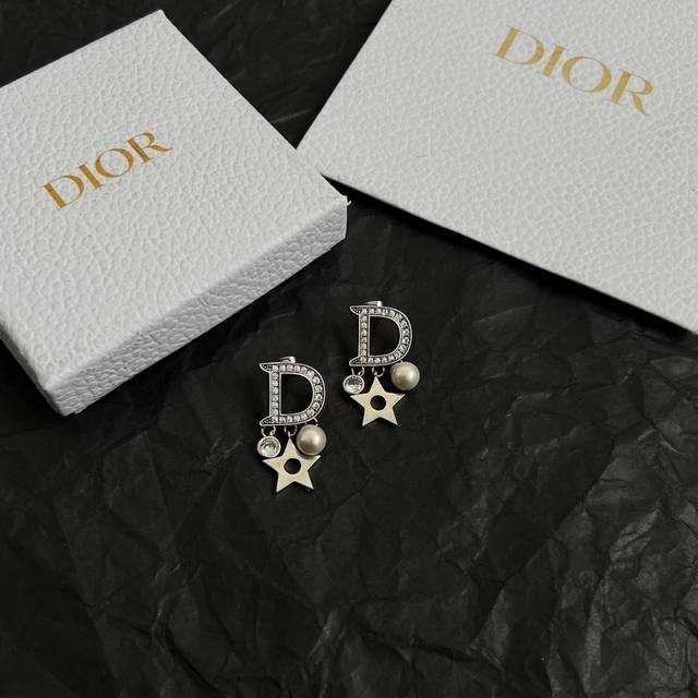 Dior vintage earrings, identical to those in boutiques, new arrival, selected or