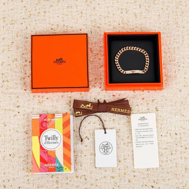 203691 We produce Kelly full diamond bracelets (Zp106600+). We are the only supp