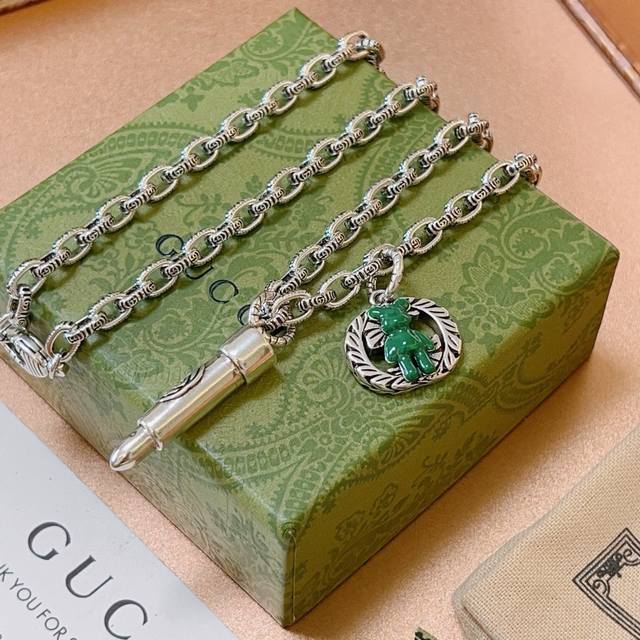Gucci Green and Grey Anger Forest Bear Necklace, Gucci Necklace 2025 Newest Mode