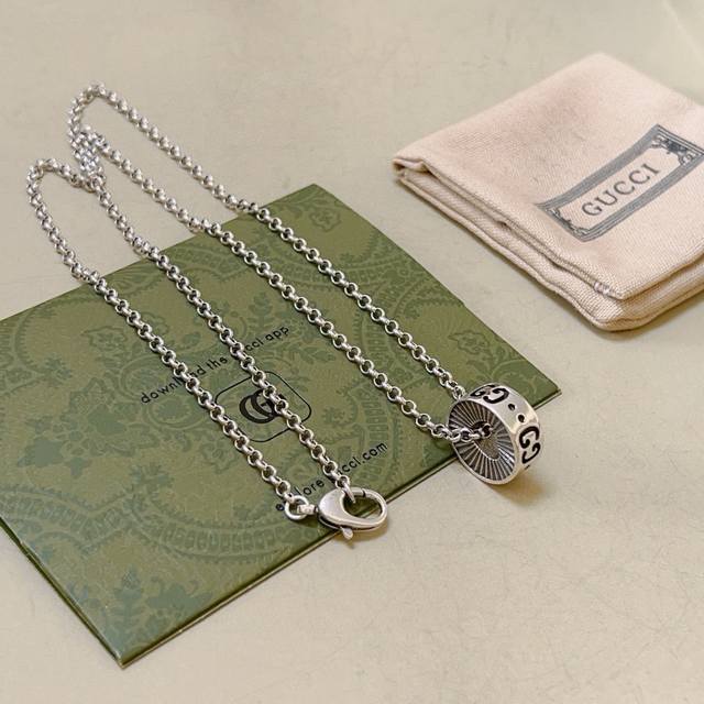 A must-have Gucci necklace for Douyin influencers, the latest model with a more