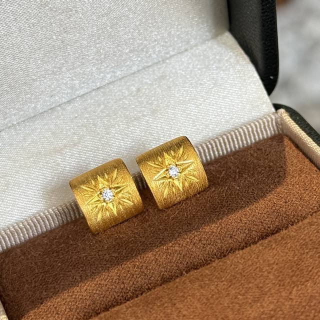 A5285 Independent Designer Vintage Octagonal Square Single Diamond Frosted Earri