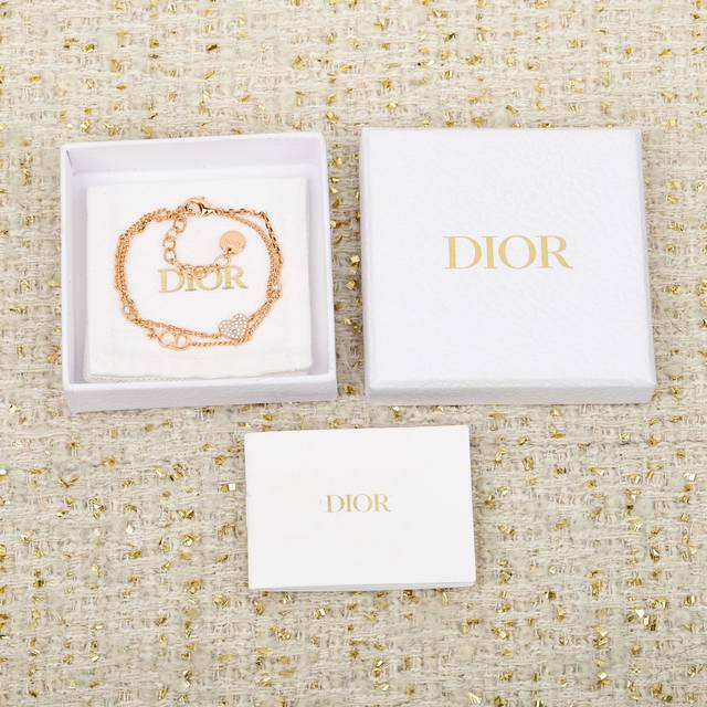 250318 We offer Zp5140, bulk inquiries welcome. Double-layer CD heart bracelet,