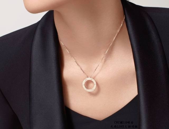 High-quality Cartier Love smooth round necklace (V gold plated with gold Cnc) -