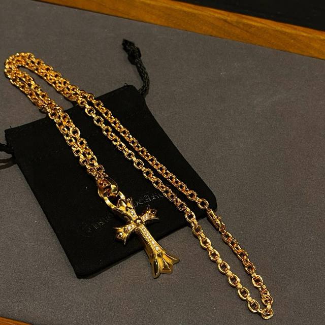 Chrome Hearts Gold-Plated Stone-Set Stacked Cross Chain (Ddd) Original Replica,