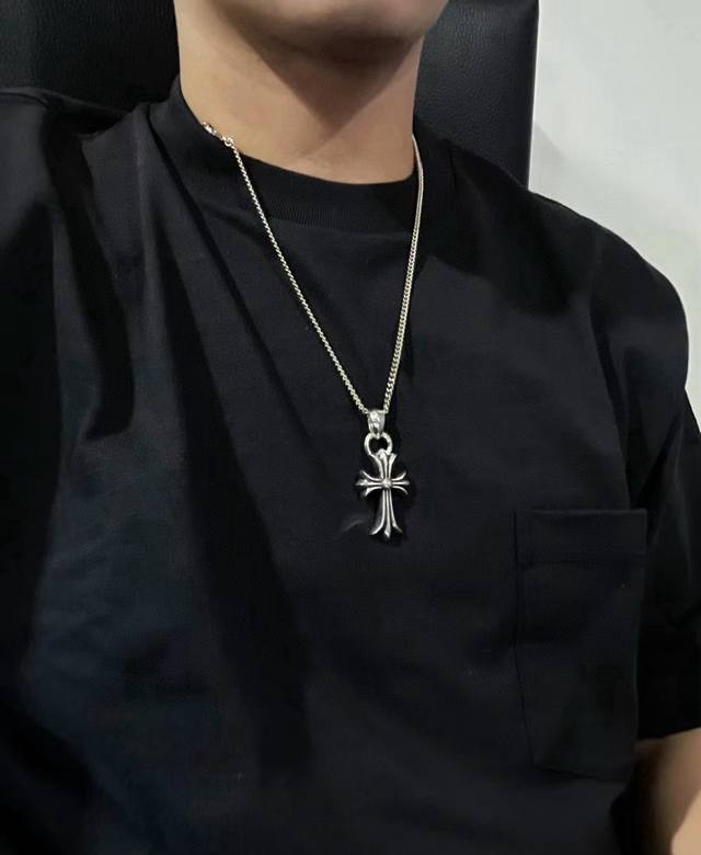 New boutique quality Chrome Hearts classic retro multi-necklace with cross penda