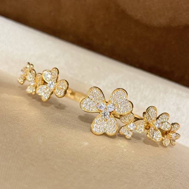 A2335 Van Frivole series clover full diamond open bangle, the highest version cu
