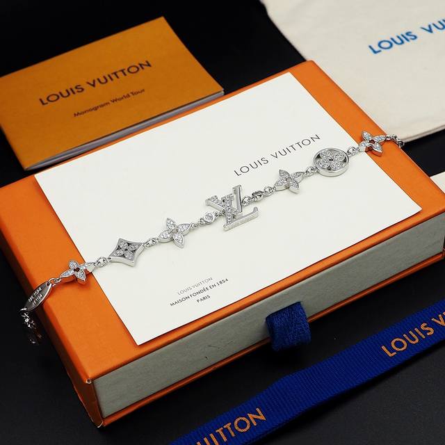 Louis Vuitton monogram full diamond bracelet Xb593 Ddd