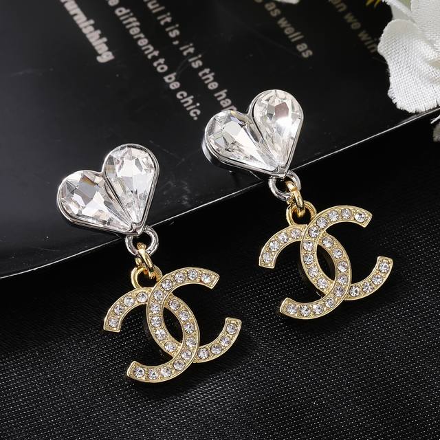 Chanel New Arrival Earrings, 1:1 Quality (Retail Item), Classic Chanel Cc Logo,