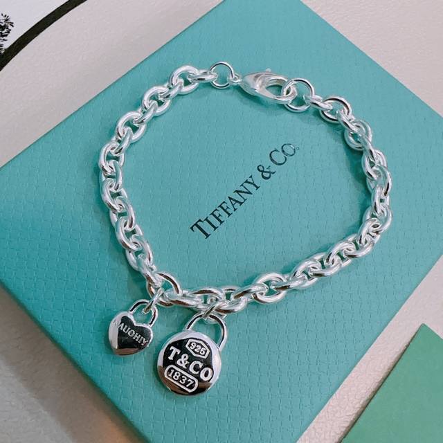 Tiffany & Co. Bracelet, exquisite silver version, celebrity style, vintage distr