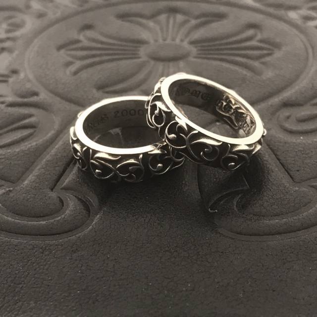 High-quality Chrome Hearts Eternal Vine ring, with handwritten lettering on the