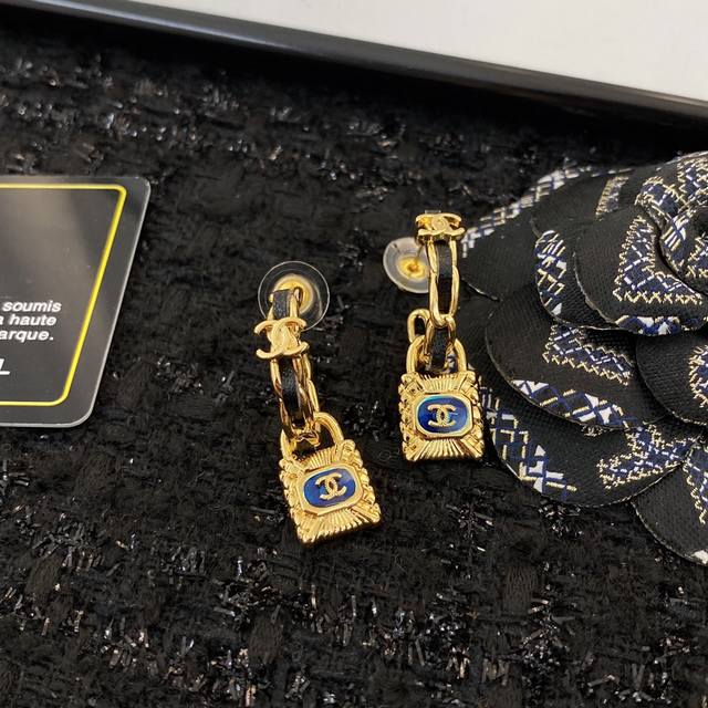 Chanel's new vintage earrings are exquisitely crafted with 18K gold plating. A s