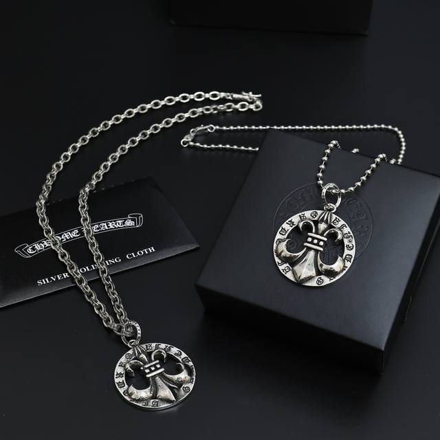 Letter chain Bead chain So cool! Latest Chrome Hearts Not going to be a hit Fact