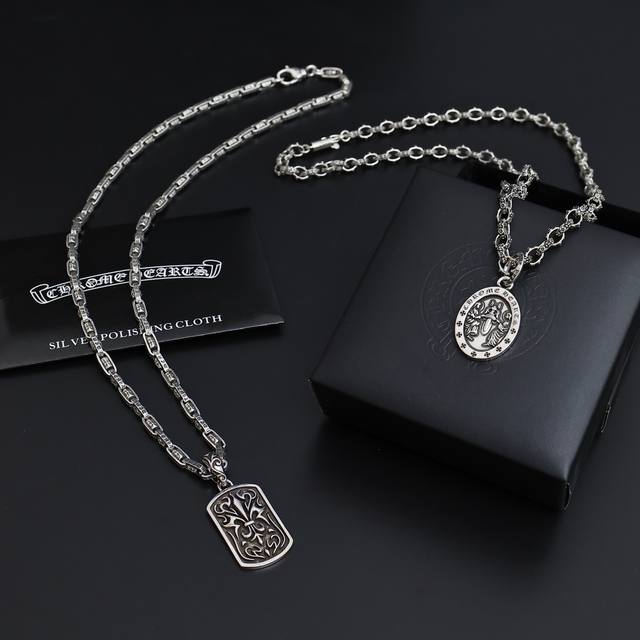 This is so cool! The latest Chrome Hearts necklace! A must-have! Factory direct