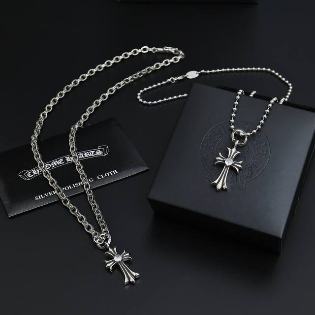 Letter chain Bead chain So cool! Latest Chrome Hearts Not going to be a hit Fact