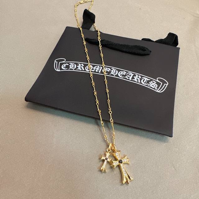 So cool! The latest Chrome Hearts necklace! A must-have! Factory direct sales! 1