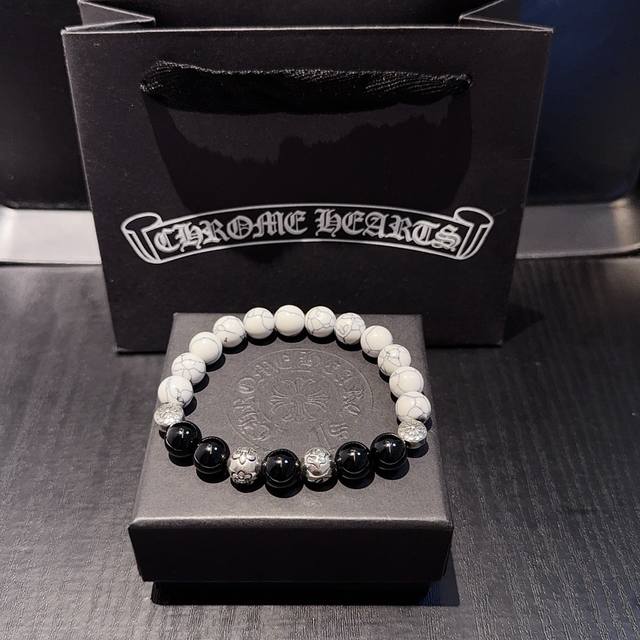 New batch of high-quality Chrome Hearts classic retro multi-element bracelets an