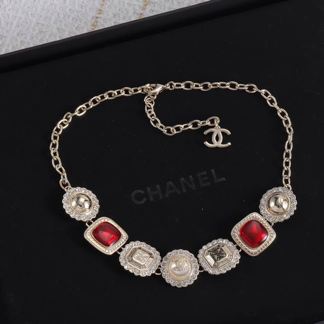 Chanel Mini Necklace (Ddd)