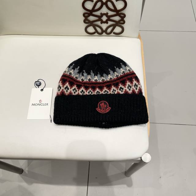 Moncler Wool Blend Knitted Hat for Women, Autumn/Winter, Warm and Thick, Korean