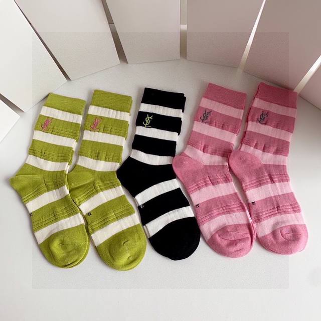 Special packaging for YSL Saint Laurent new mid-length embroidered slouch socks!