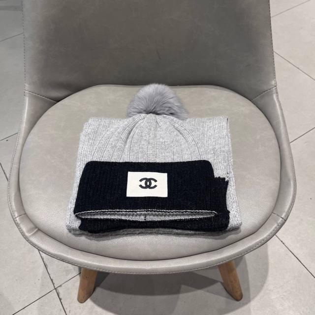 Chanel's hottest item on Xiaohongshu! New classic hat and scarf set from the off