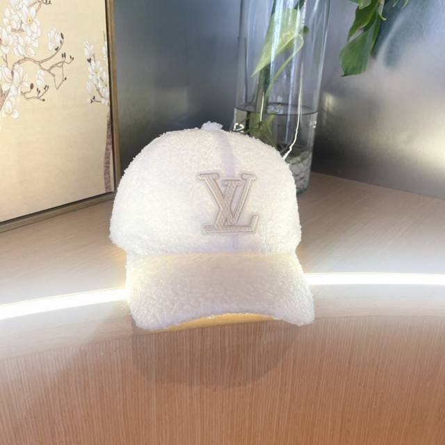 Louis Vuitton baseball cap, meticulously crafted for a high-end and sophisticate