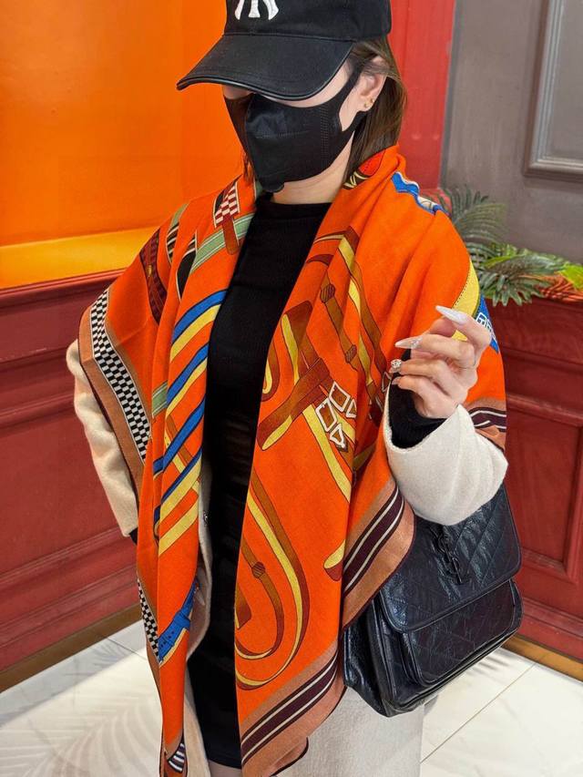 Double-sided, same color, original Herm