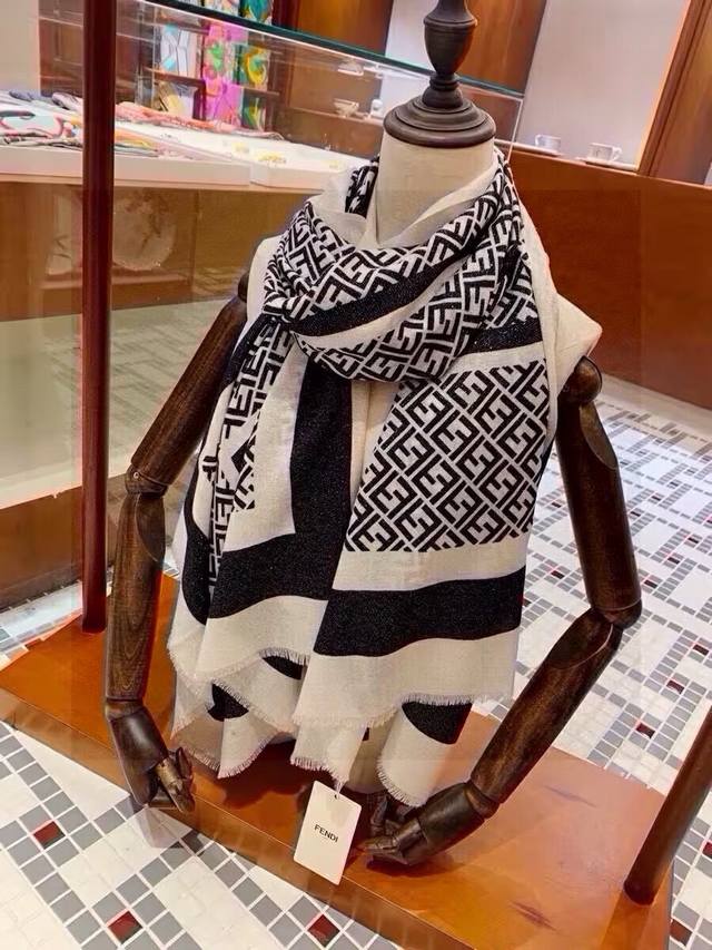 Sparkling Goddess Shawl, a dazzling Fendi masterpiece!!! It's not easy to create