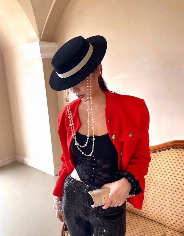 Chanel new wool hat, official style, flat-top hat, 100% wool fabric, head circum