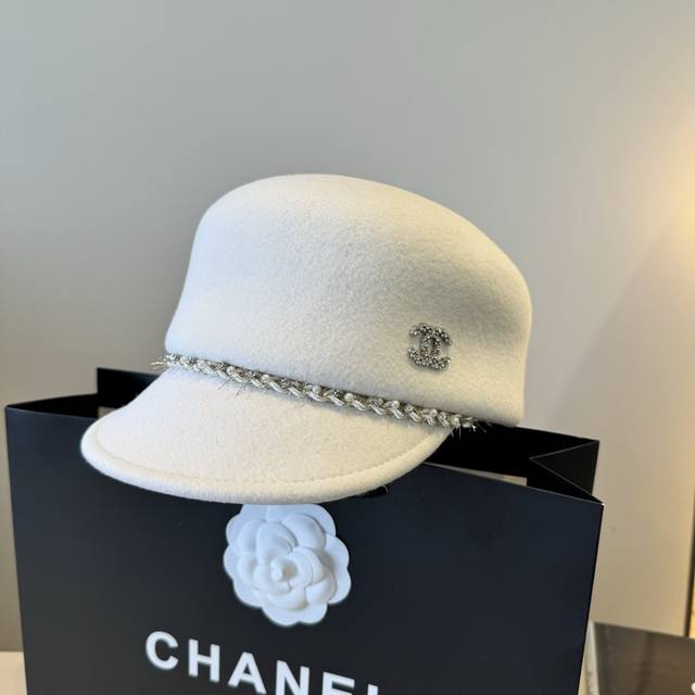 Chanel Fall/Winter New Wool Duckbill Military Cap, 100% Wool Fabric, Head Circum