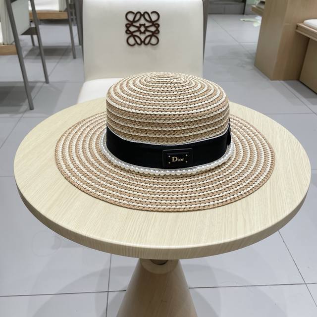 Dior straw hat, openwork top hat, official style, not the common market version,