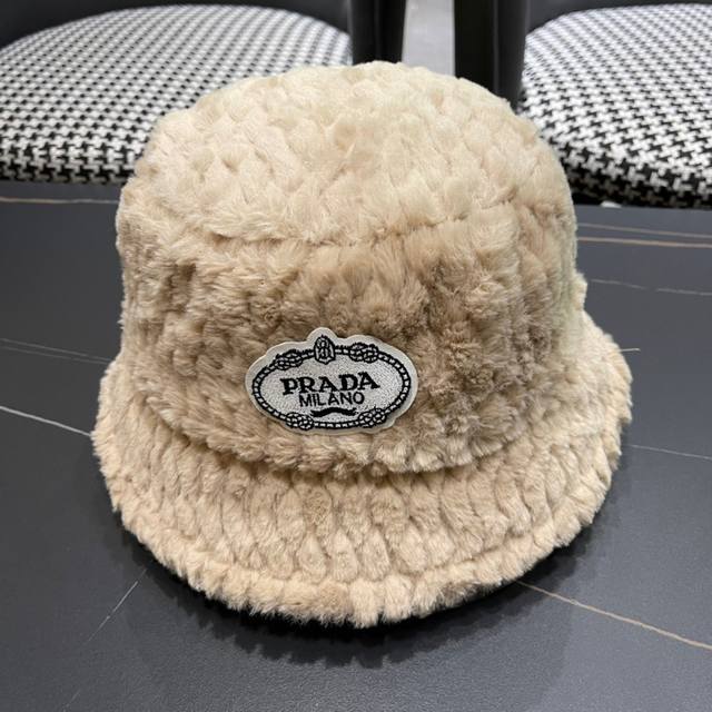 Prada Fall/Winter New Wool Bucket Hat, Perfect for Outings and Shopping, Versati