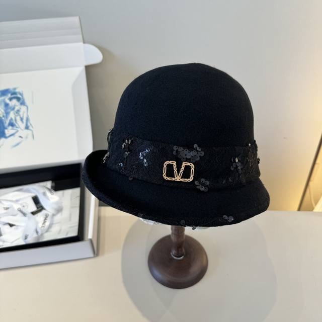 Valentino new wool rolled-brim bucket hat, irregular cut design, head circumfere