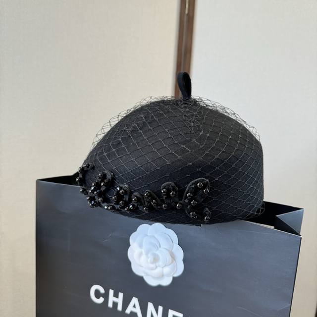 Chanel beret, custom-made with high-end fabric in a Chanel style, head circumfer