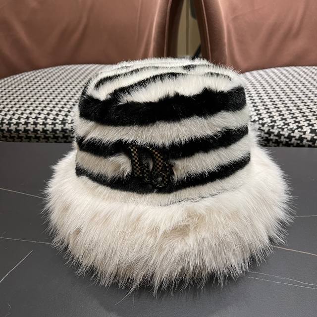 Dior fluffy striped bucket hat, winter style, versatile bucket hat for autumn an