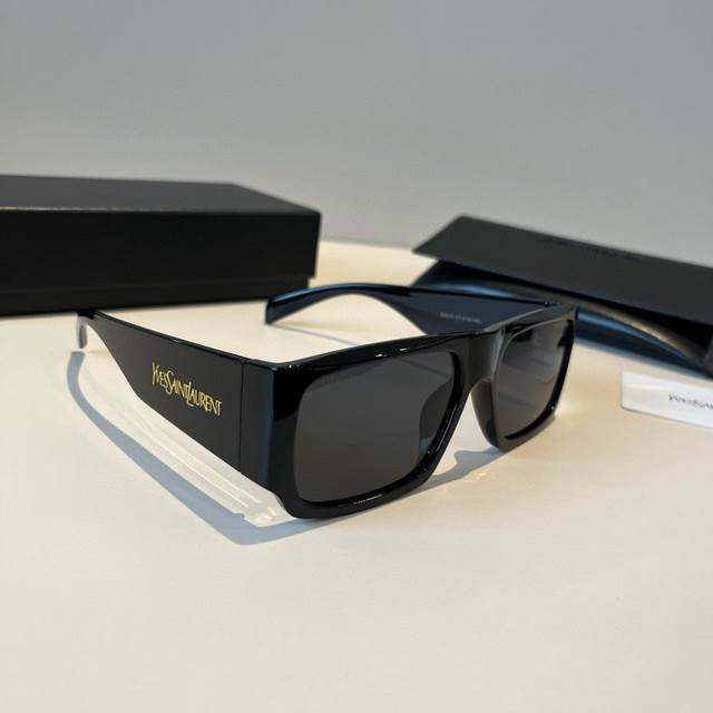 Saint Laurent (YSL) New Narrow-Frame Sunglasses Saint Laurent's new narrow-frame