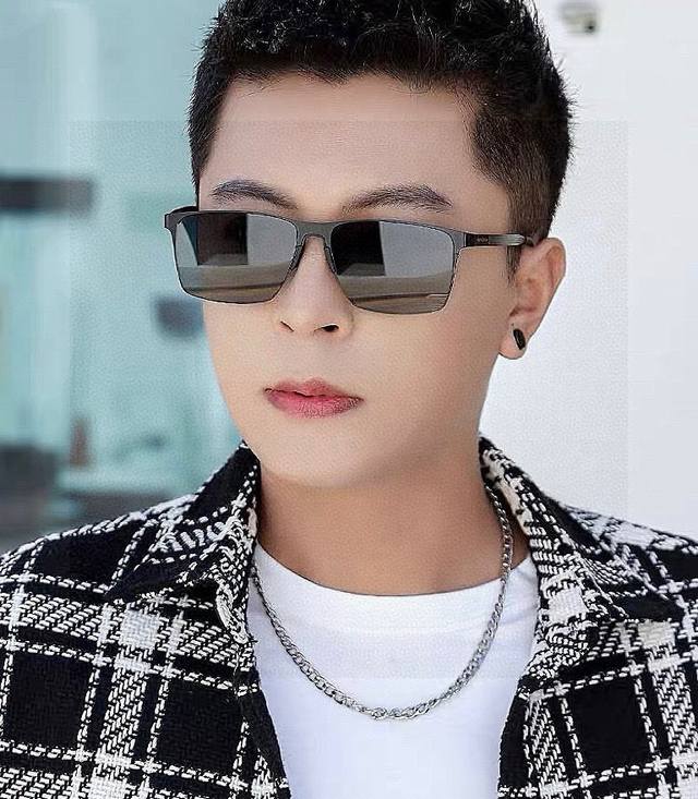 Gucci Men's Colorful Aviator Polarized Sunglasses. Material: High-definition nyl