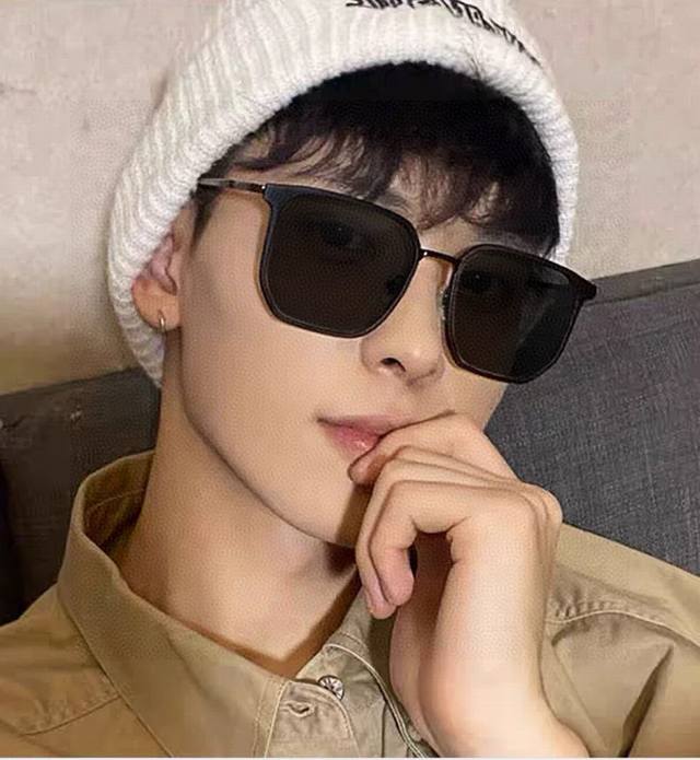 Gucci High-Quality Men's and Women's Sunglasses, Imported Polaroid Lens, Aviator