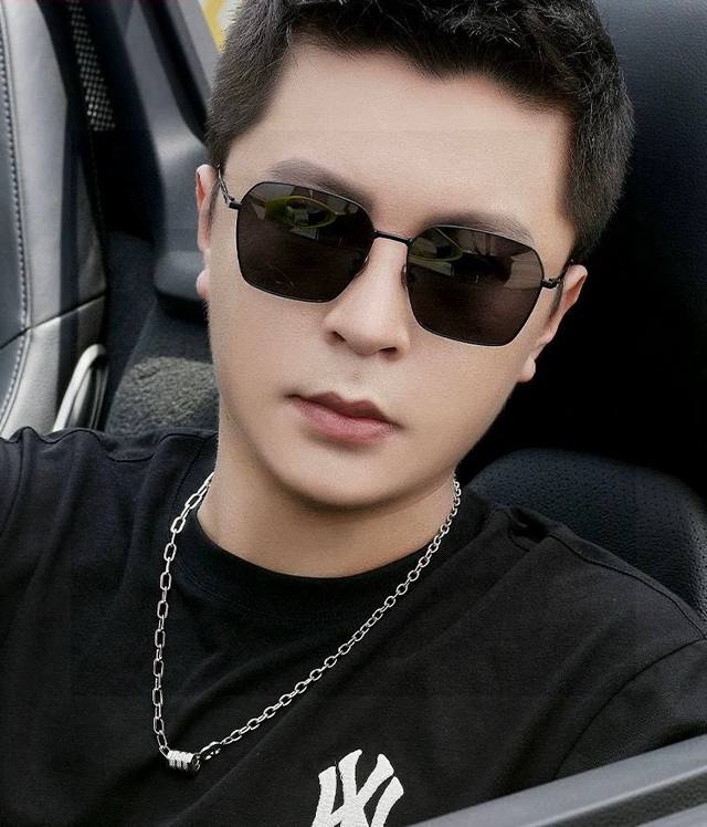 Gucci 2025 New Polarized Sunglasses, Perfect Quality, Unique Design Suitable for